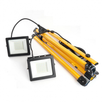 Прожектор на штативе 2*50W 6400К 2х4500Лм 220V черный IP65 LL-503 Feron			 